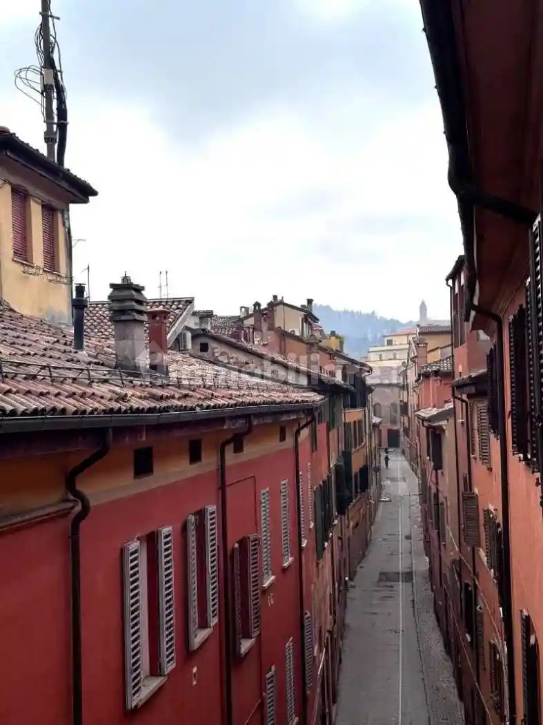 Appartamento in affitto a Bologna