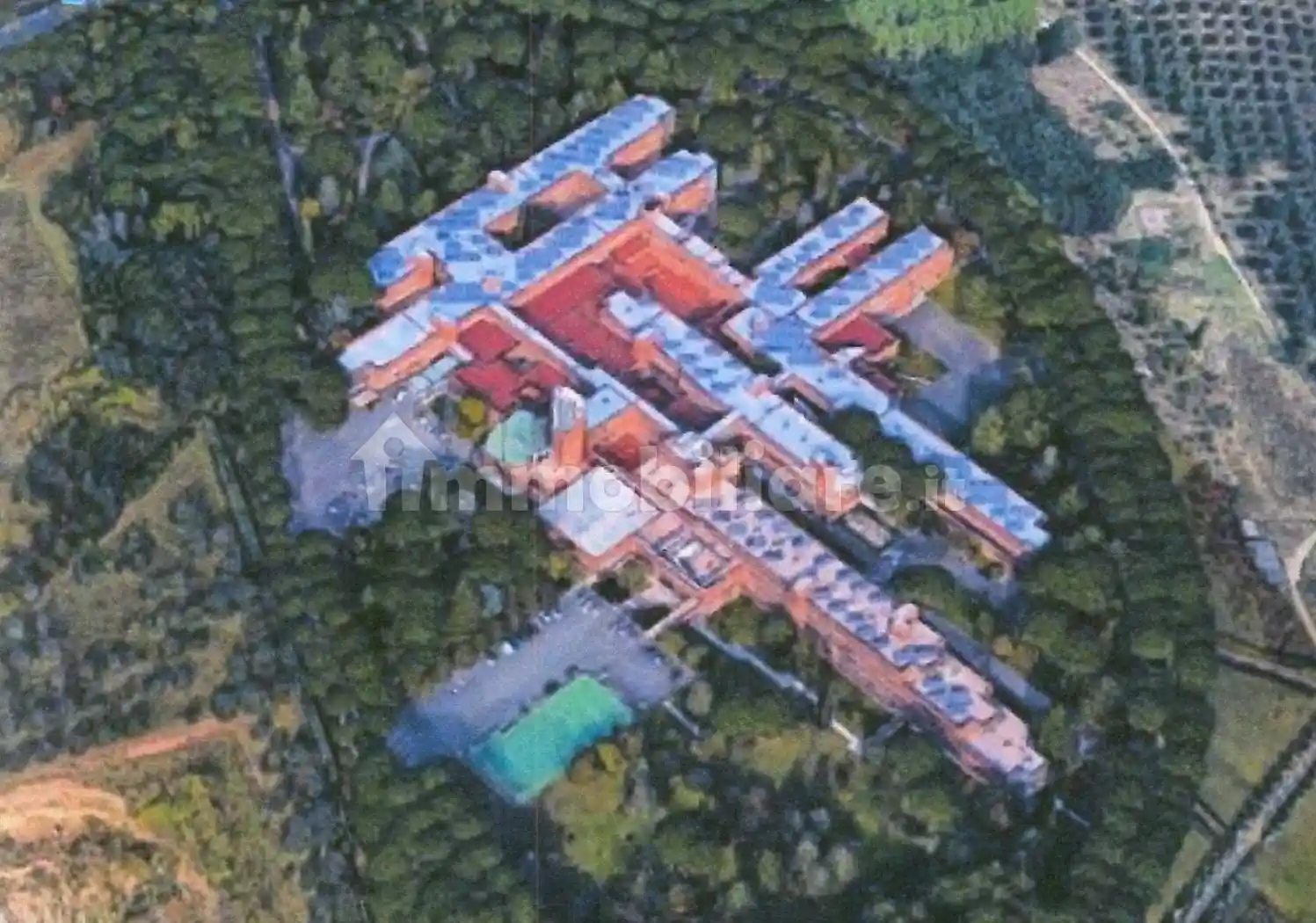 Palazzo - Edificio in vendita a Roma