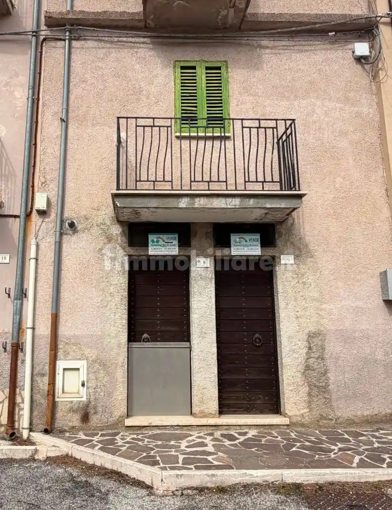 Appartamento in vendita a Rocca di Cambio