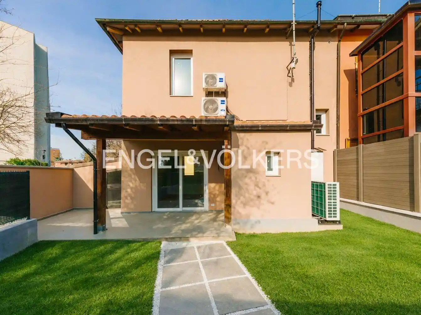 Villetta a schiera in vendita a Bologna