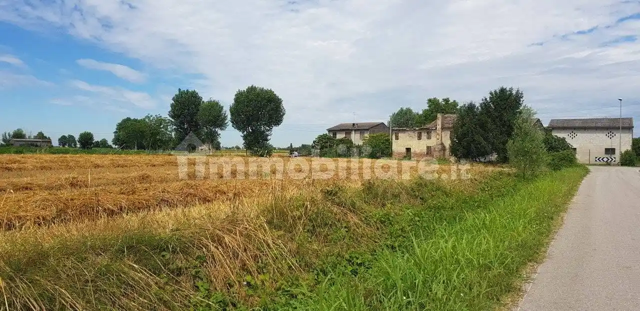 Rustico - Casale in vendita a Borgo Veneto