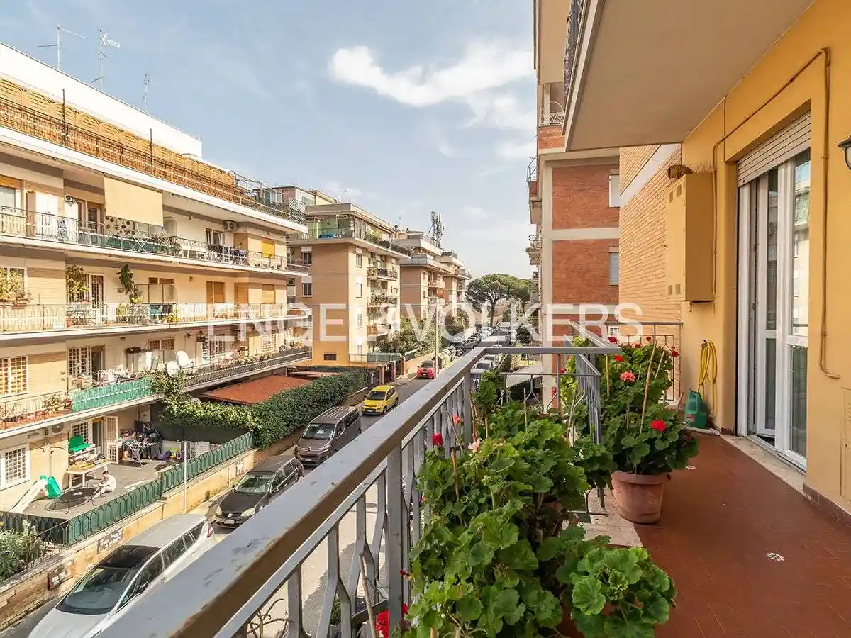 Appartamento in vendita a Roma