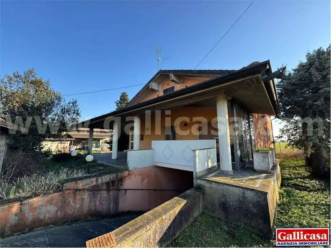 Villa in vendita a Chiari