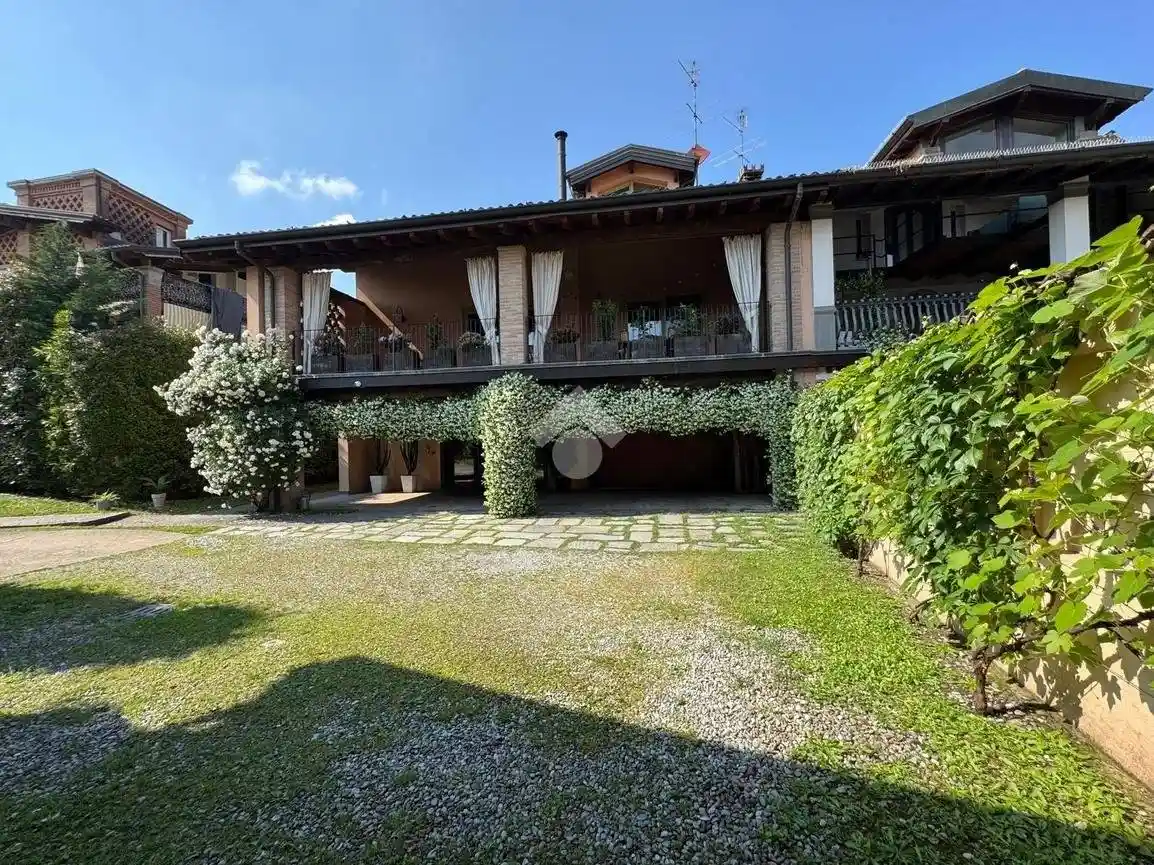 Villa in vendita a Vailate