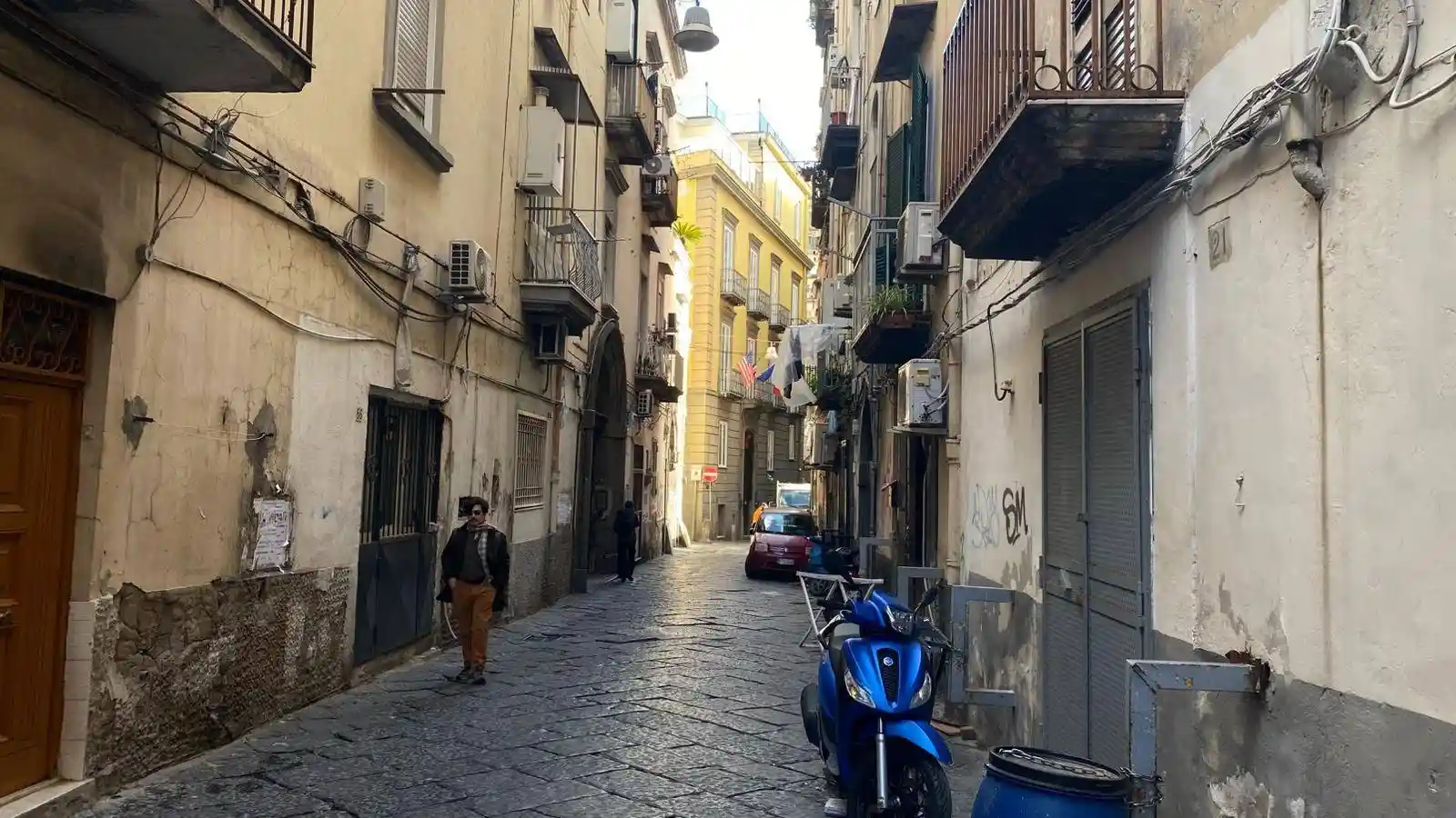 Appartamento in vendita a Napoli