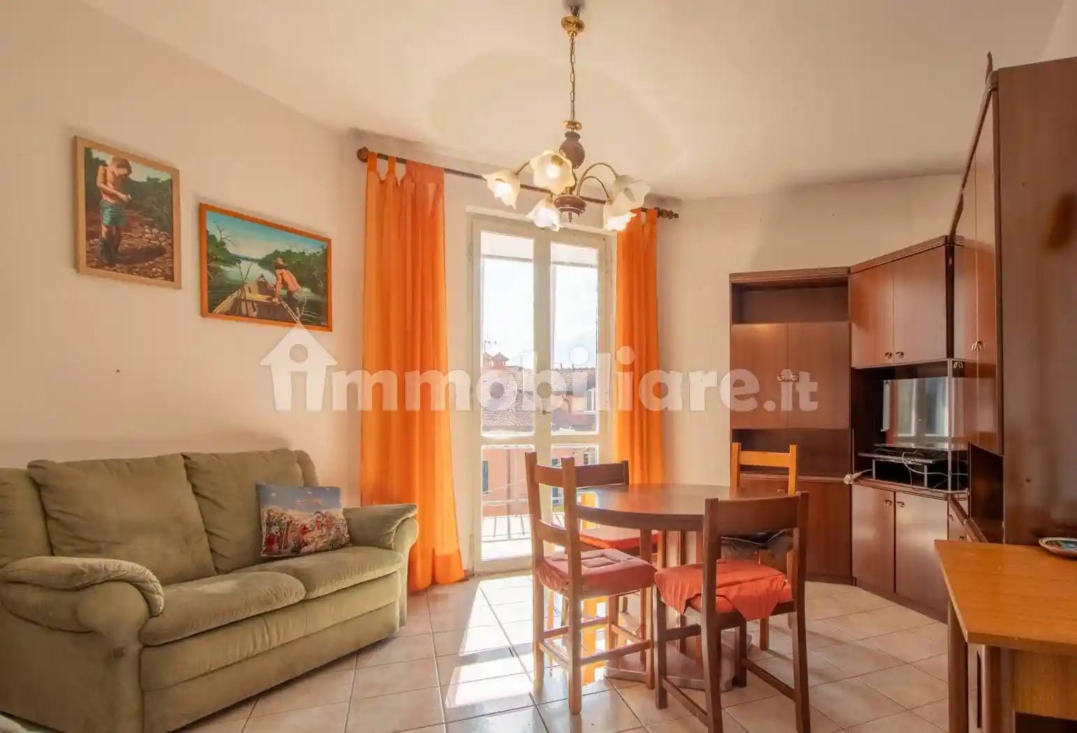 Appartamento in vendita a Domaso