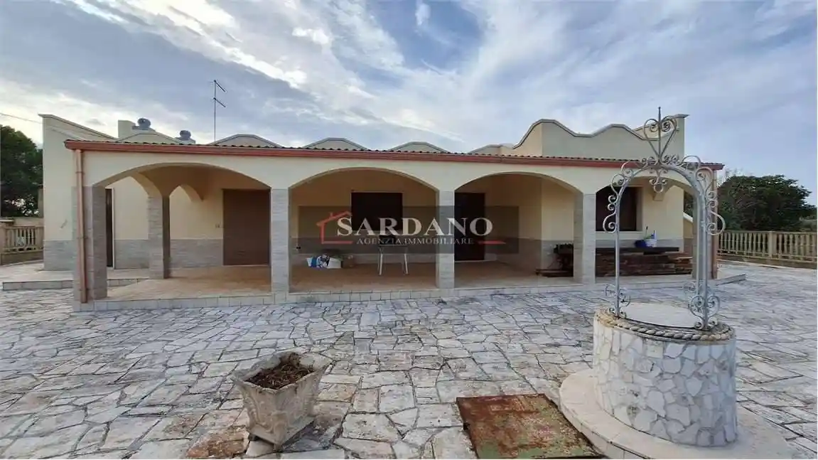 Villa in vendita a Carovigno