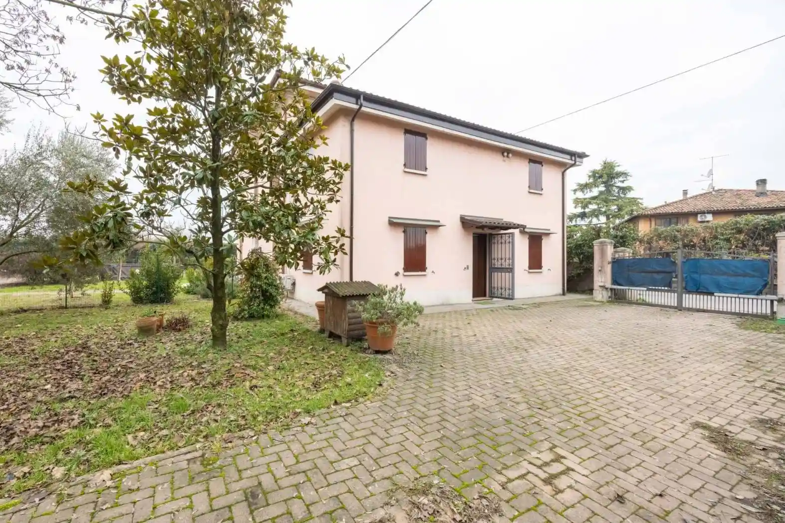 Casa indipendente in vendita a Bologna