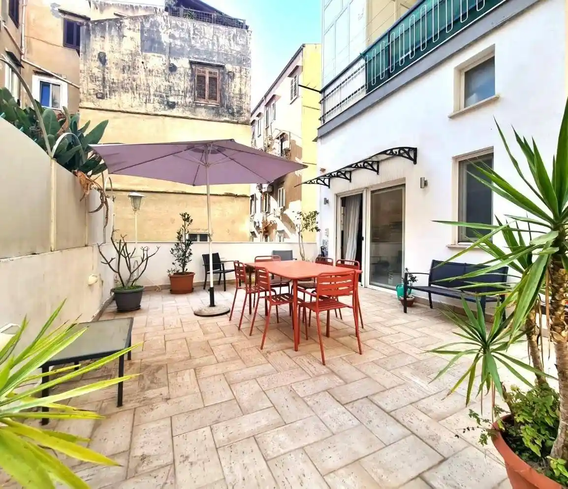 Appartamento in vendita a Palermo