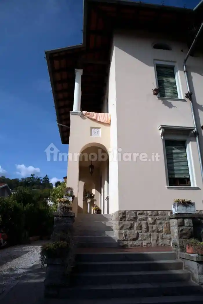 Villa in vendita a Tarcento