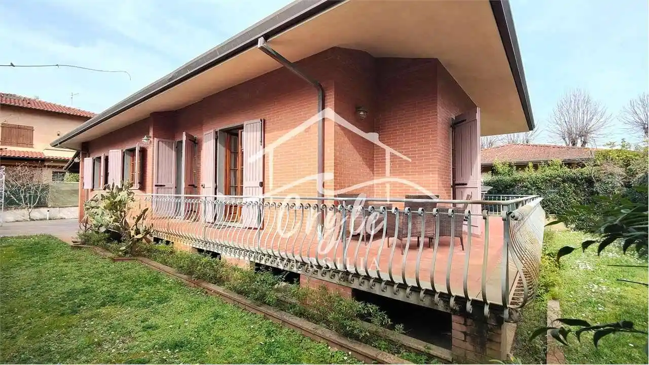Villa in vendita a Forte dei Marmi