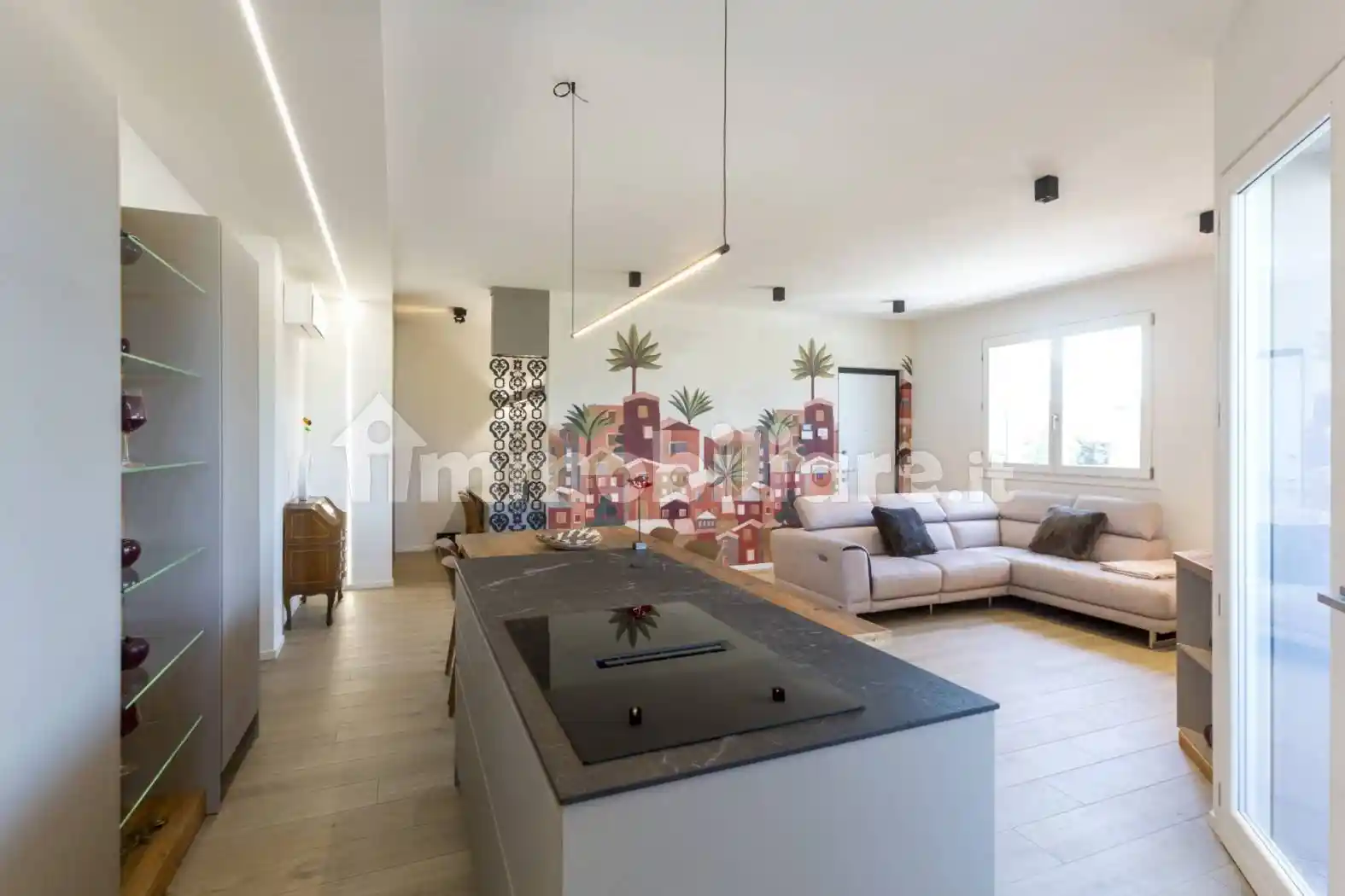 Appartamento in vendita a Piacenza