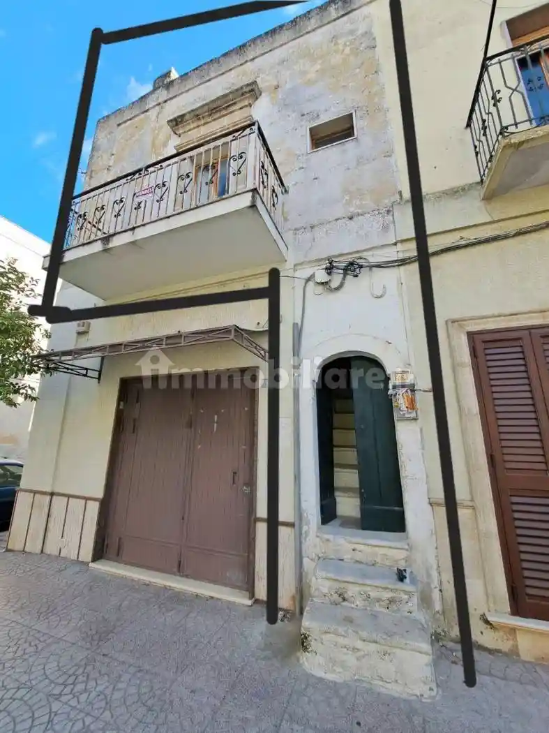 Appartamento in vendita a Oria