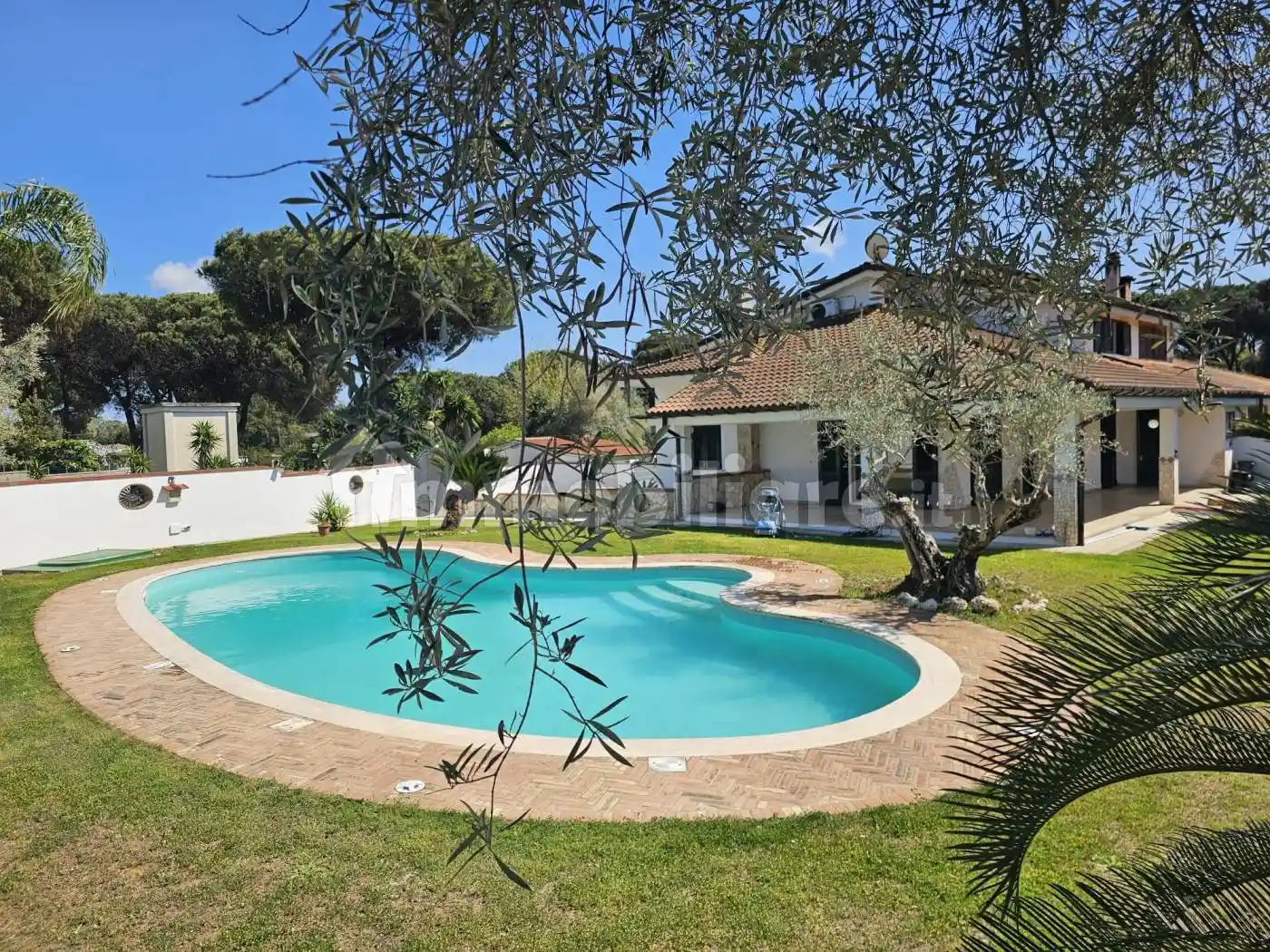 Villa in affitto a Terracina