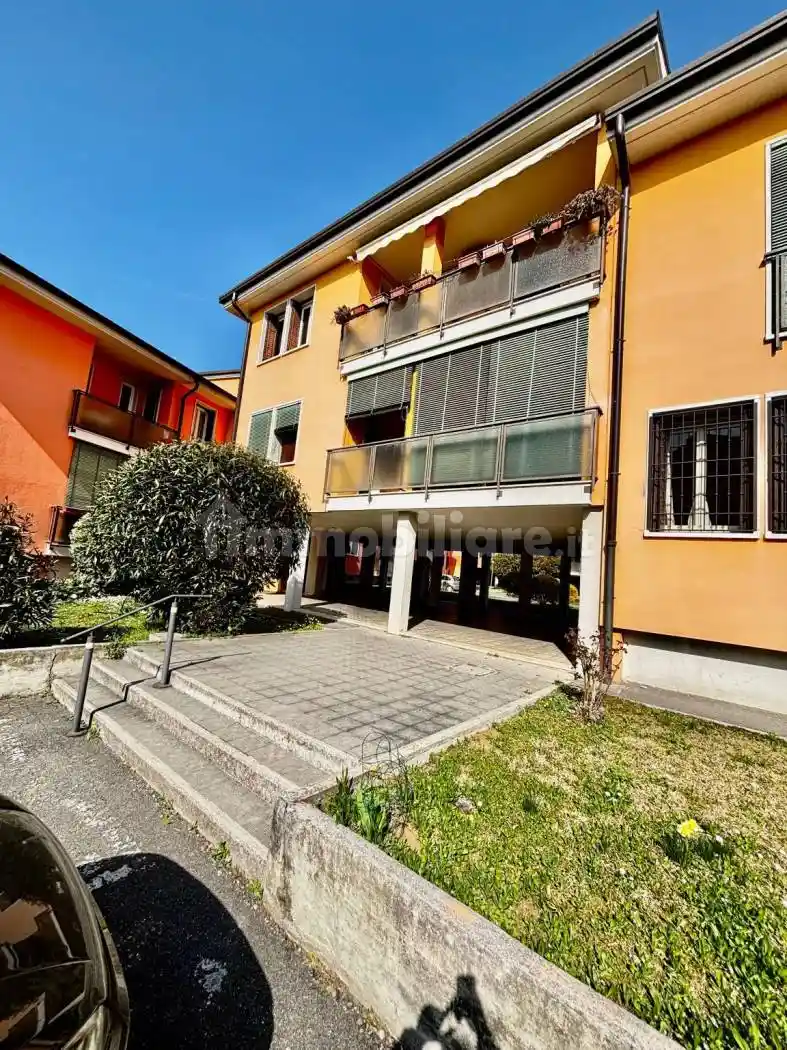 Appartamento in vendita a Brescia
