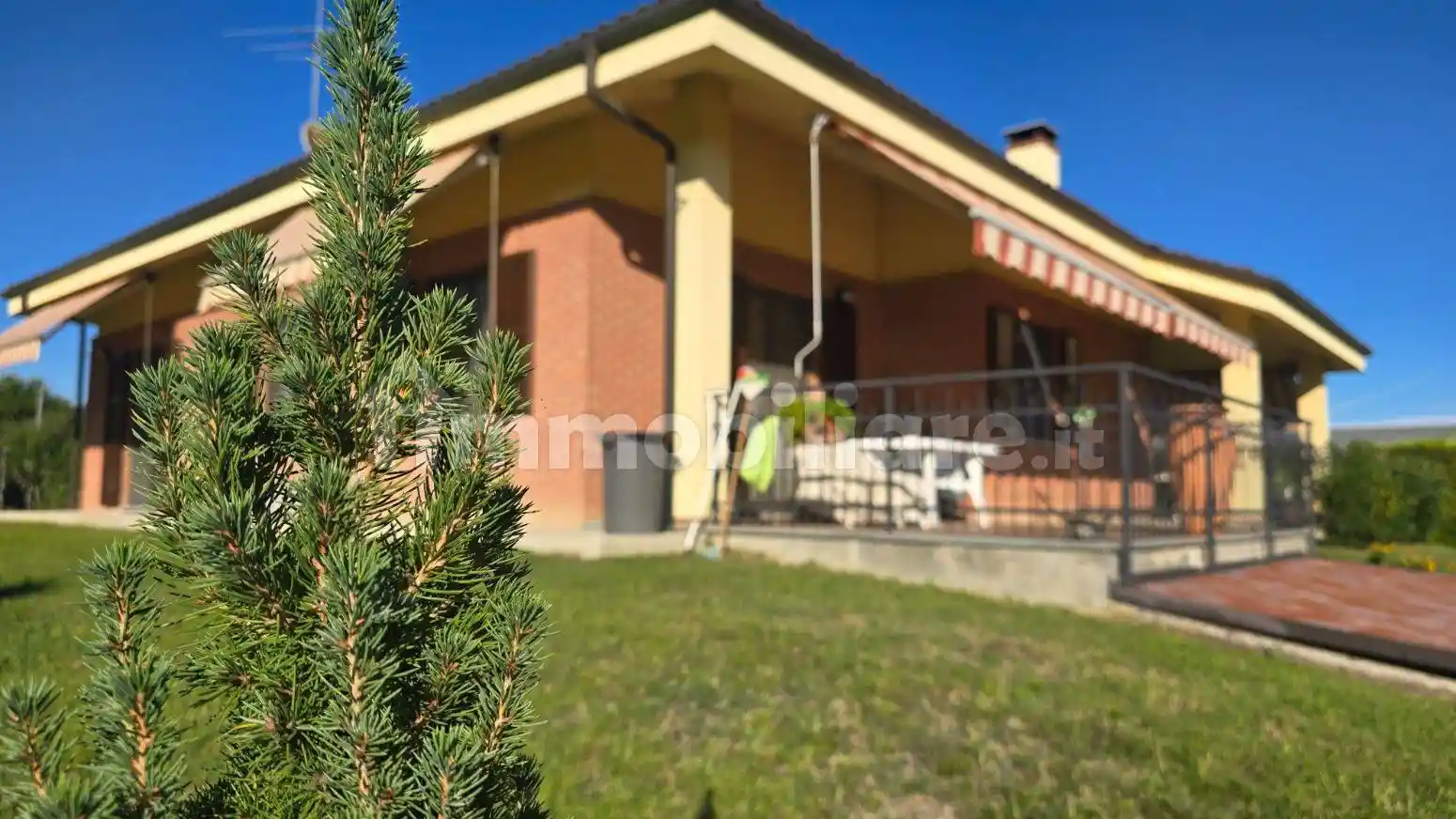 Villa in vendita a Asti