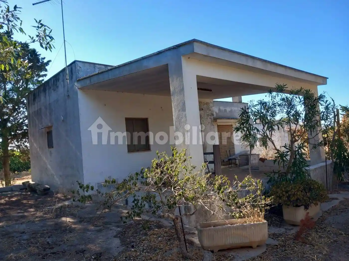 Rustico - Casale in vendita a Brindisi