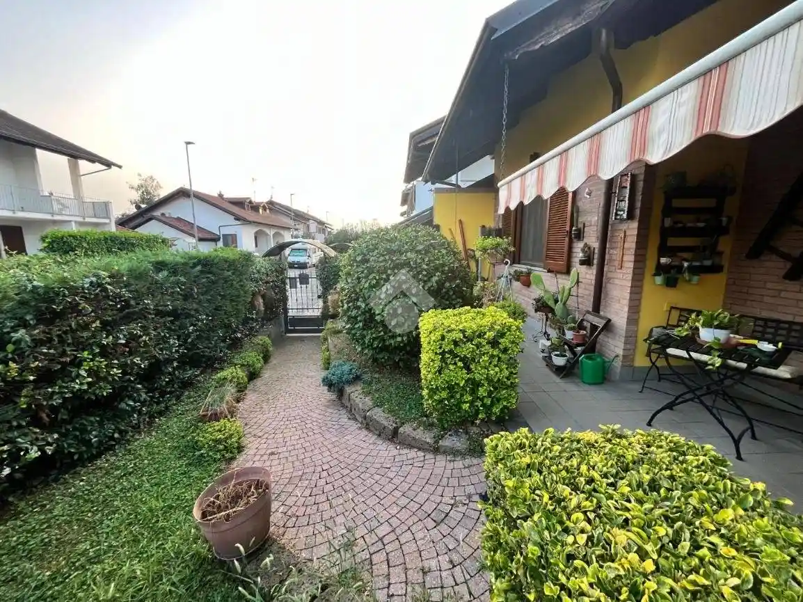 Villetta a schiera in vendita a Verolengo