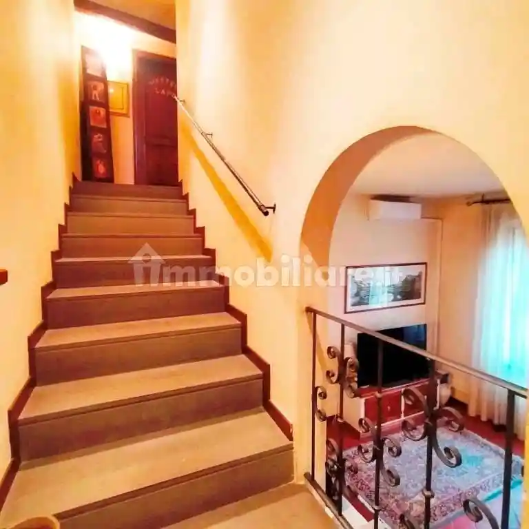 Appartamento in vendita a Impruneta