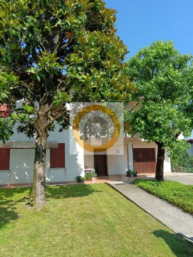 Villa in vendita a Bassano del Grappa