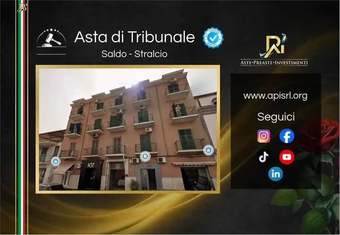 Appartamento in vendita a Napoli