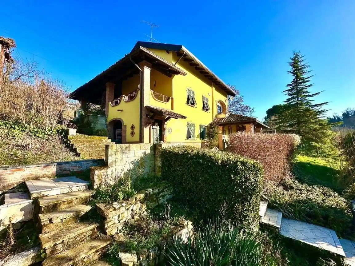 Villa in vendita a Tortona