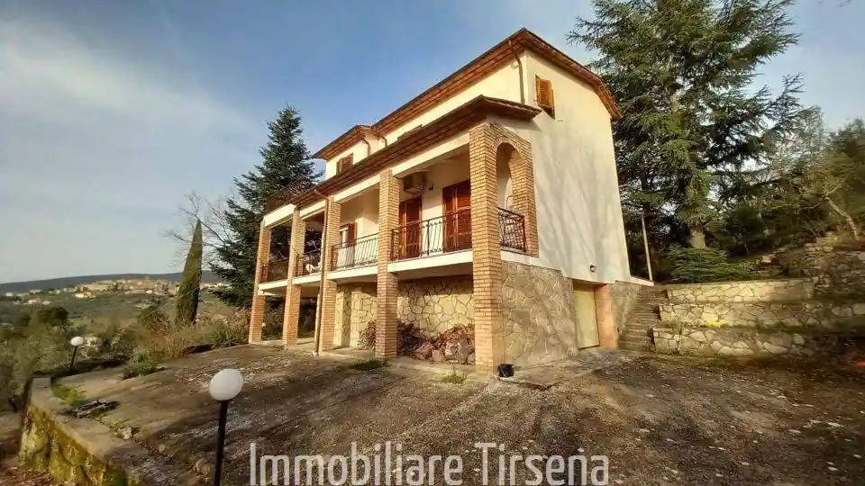 Villa in vendita a Orvieto