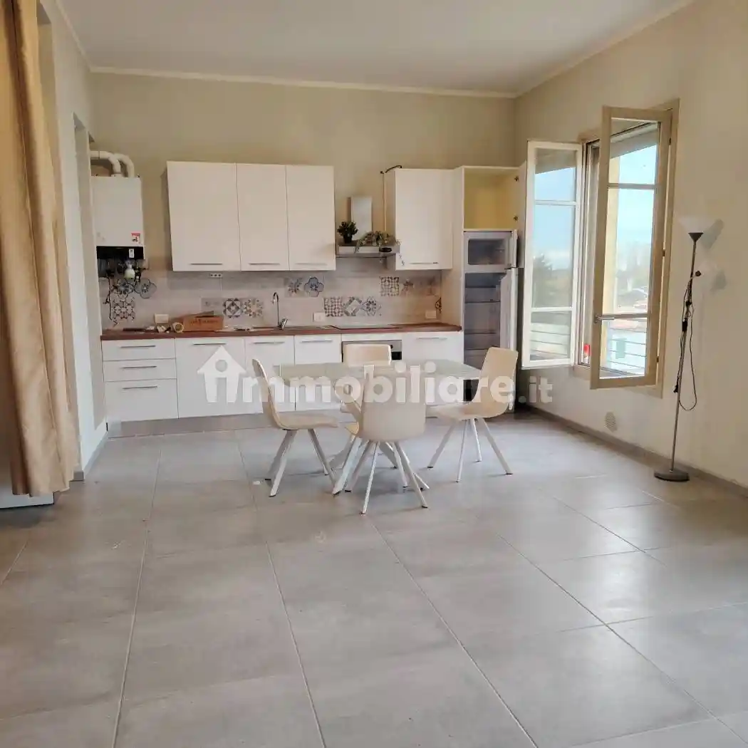 Appartamento in affitto a Curtatone