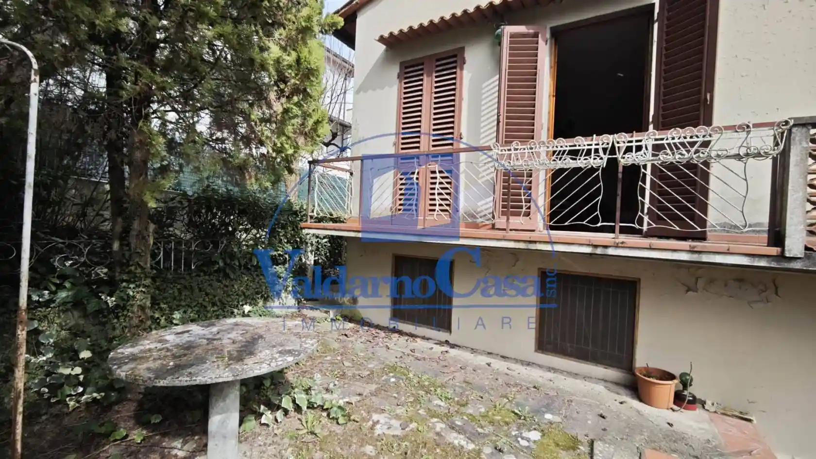 Villa in vendita a Figline e Incisa Valdarno