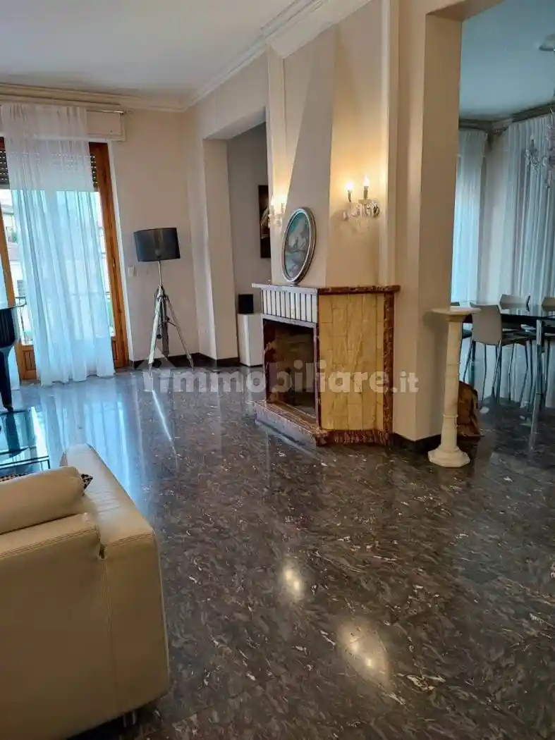 Appartamento in affitto a Firenze