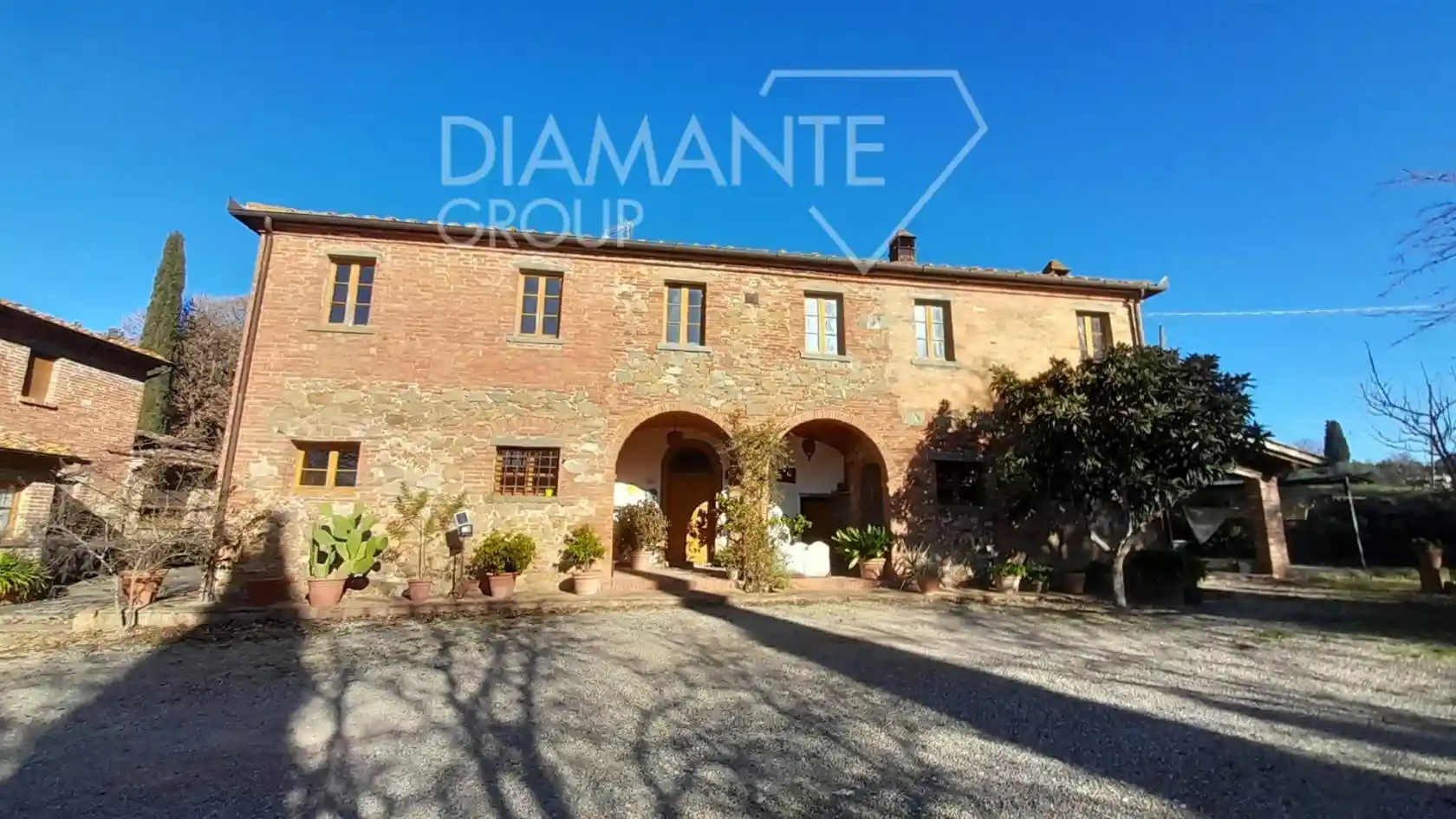 Rustico - Casale in vendita a Foiano della Chiana