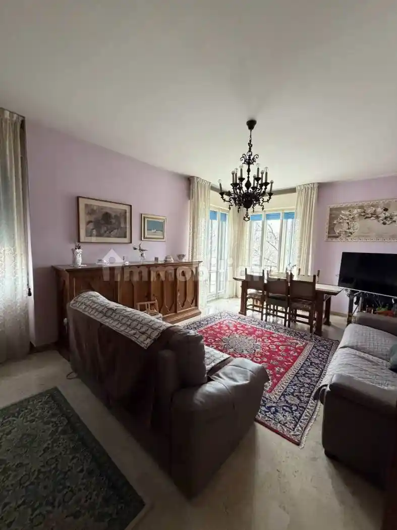 Appartamento in vendita a Modena