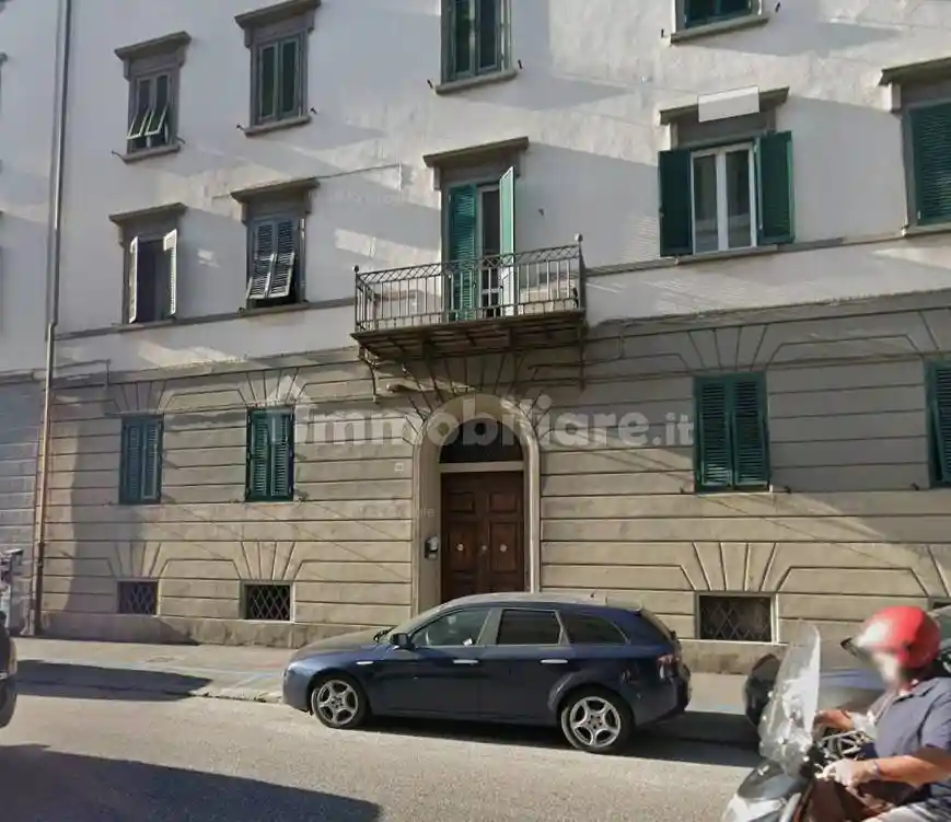 Appartamento in vendita a Livorno