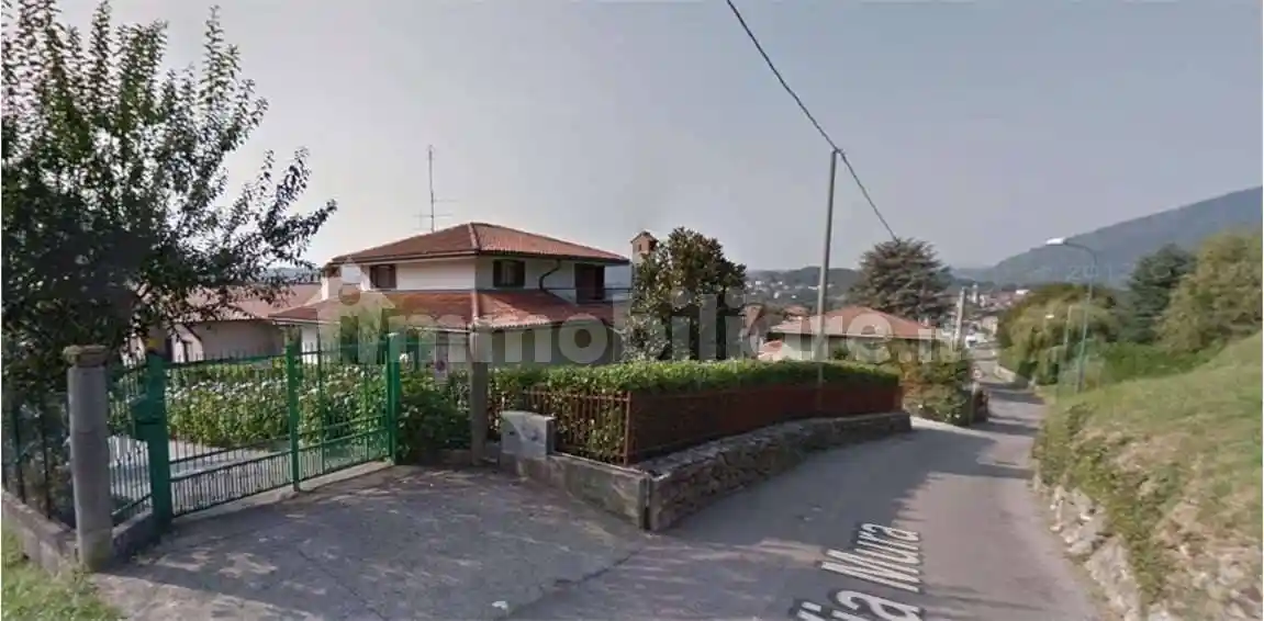 Villa in vendita a Cisano Bergamasco