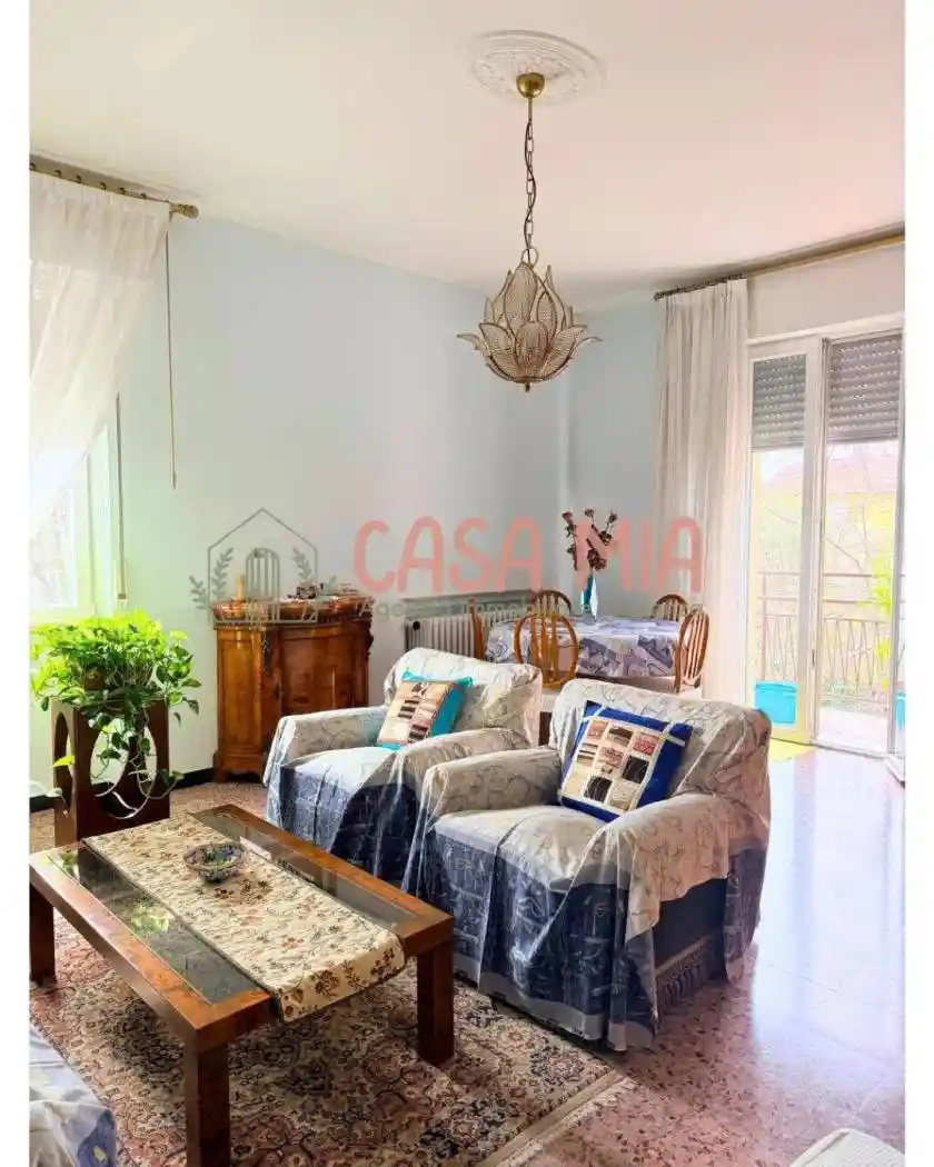 Appartamento in vendita a Piacenza