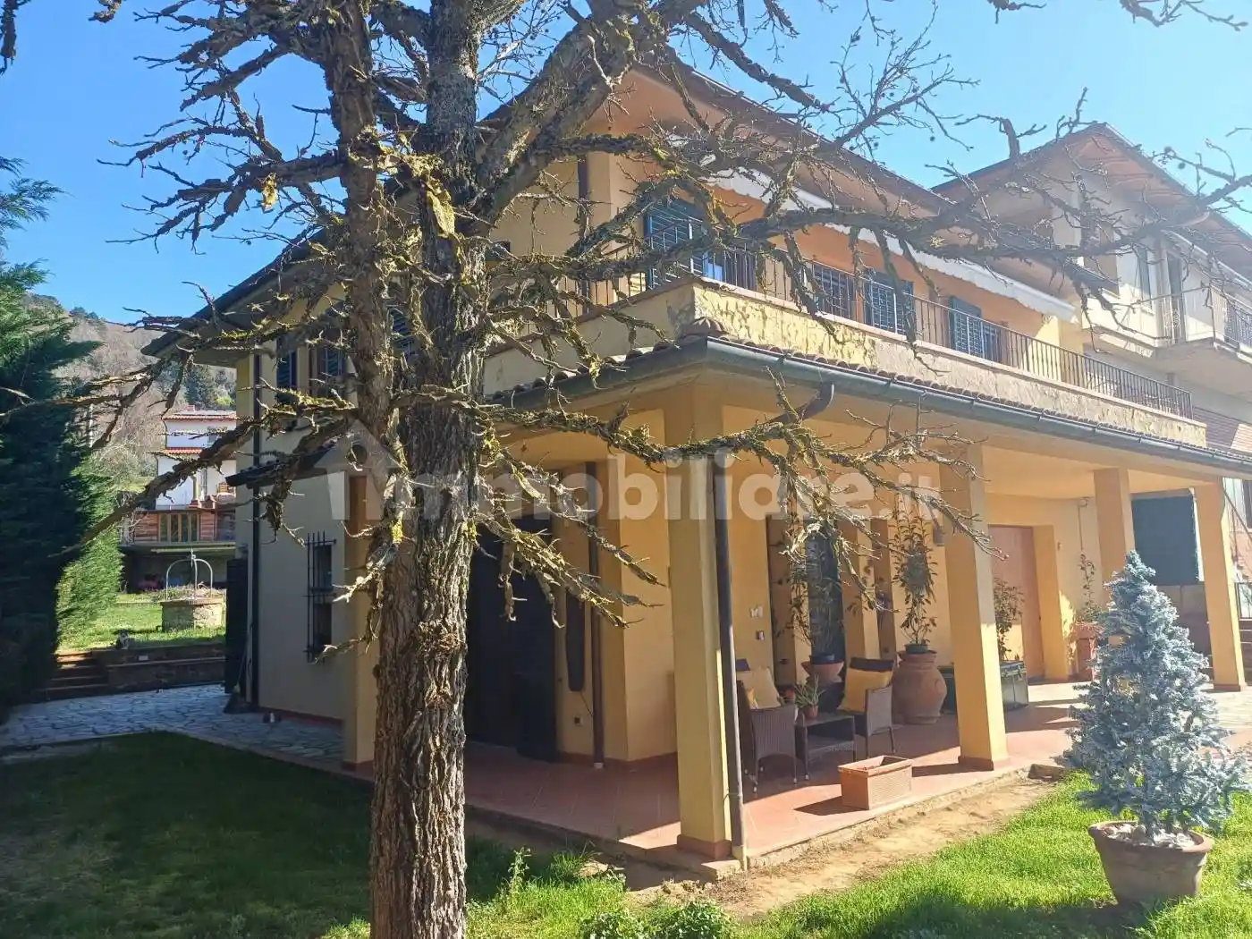 Villa in vendita a Reggello