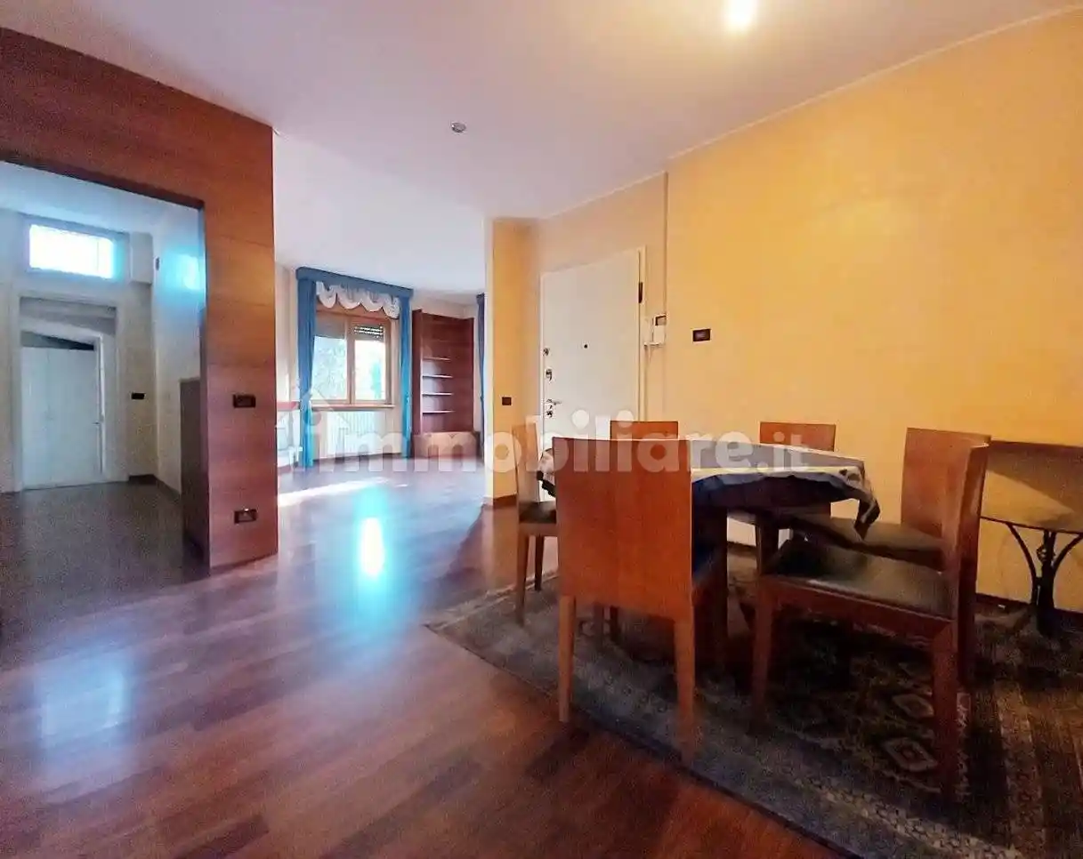 Villa in vendita a Cermenate