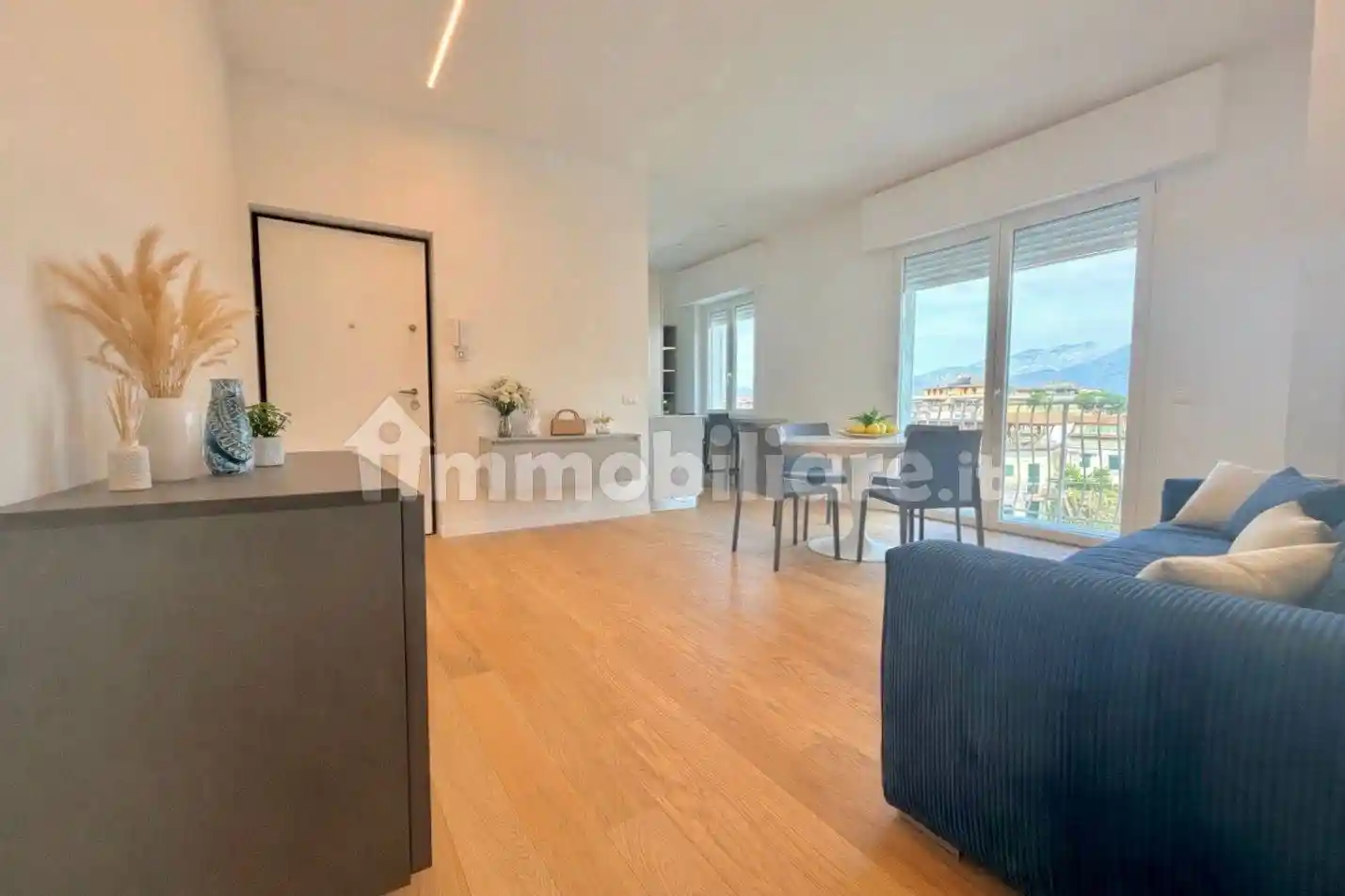 Appartamento in vendita a Massa