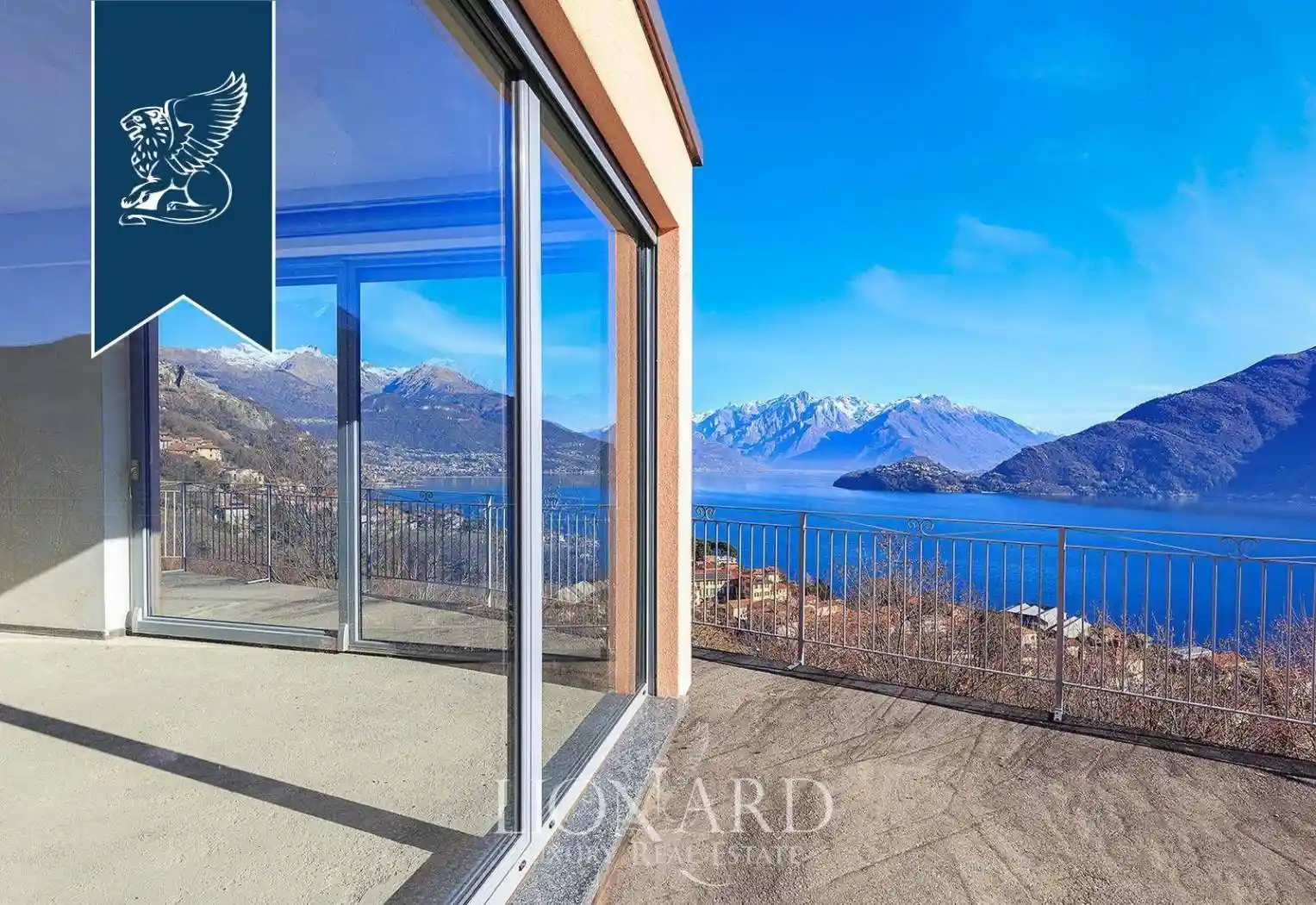 Villa in vendita a Pianello del Lario