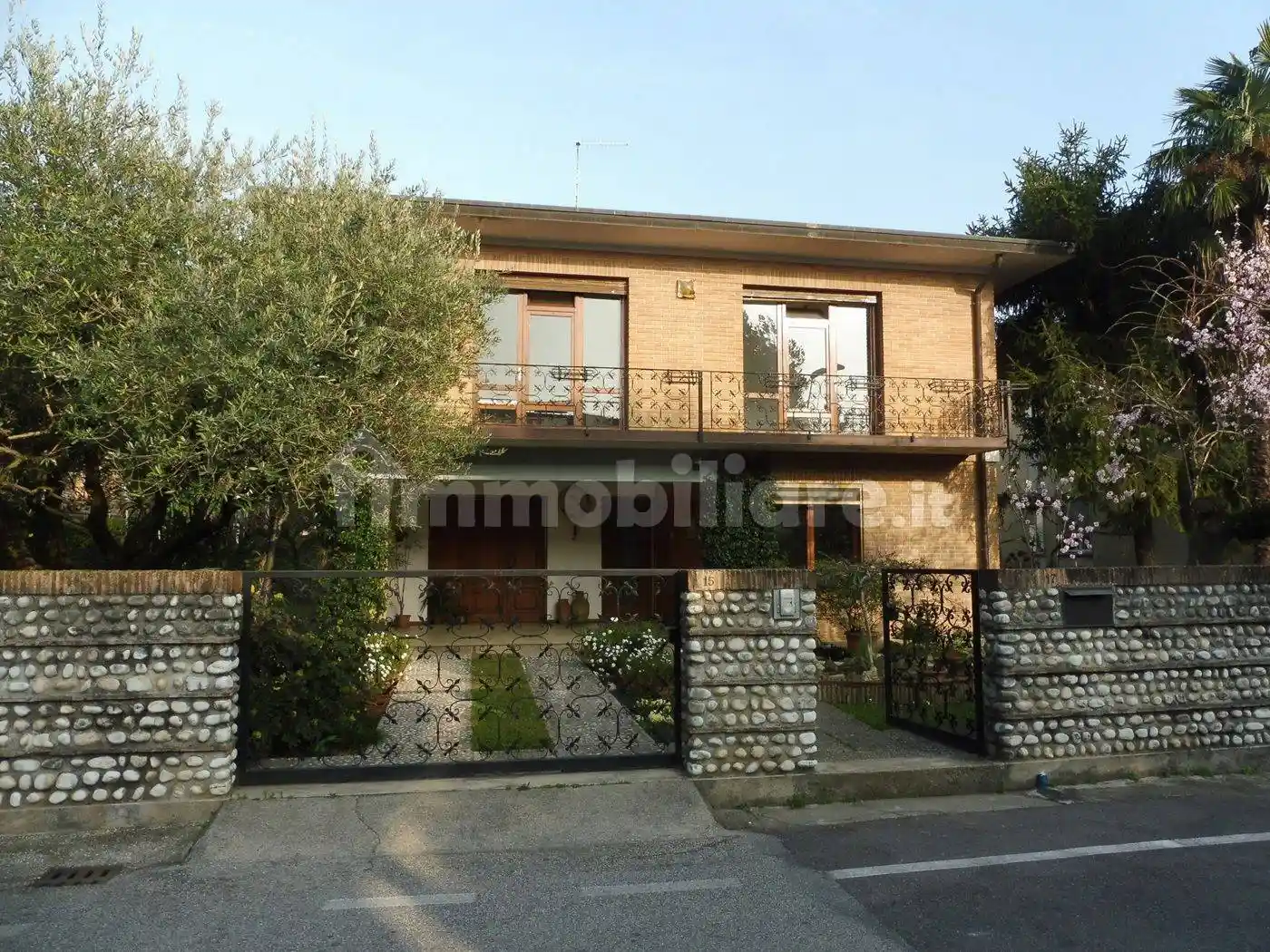 Villa in vendita a Bassano del Grappa
