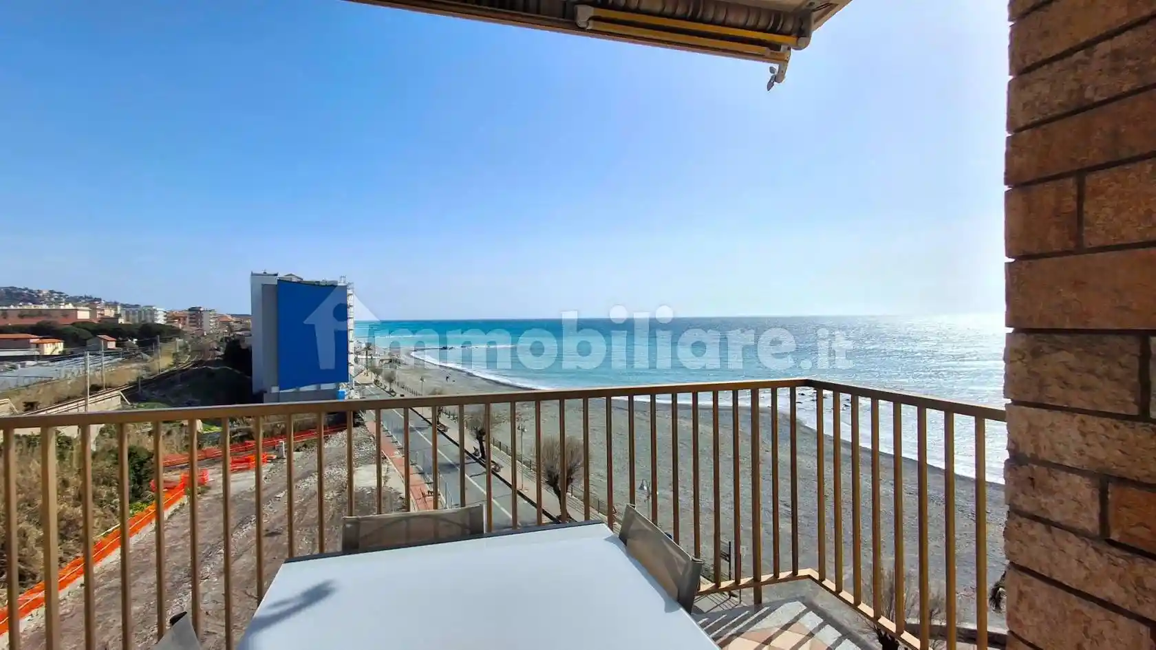 Appartamento in vendita a Vallecrosia