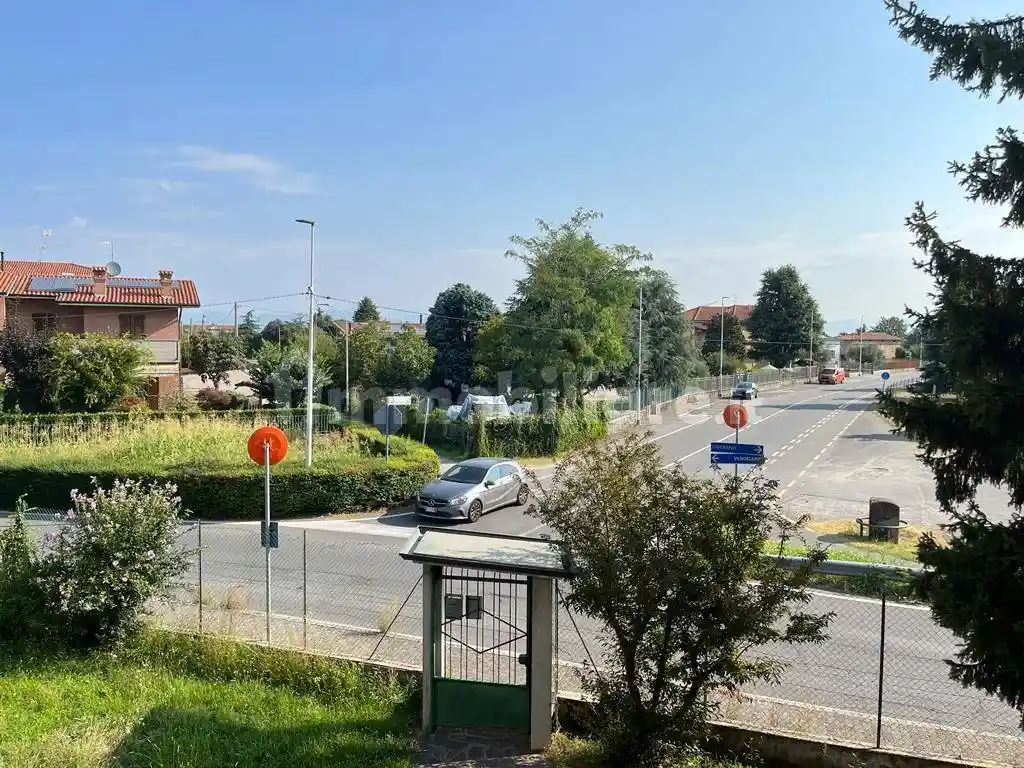 Villa in vendita a Boltiere