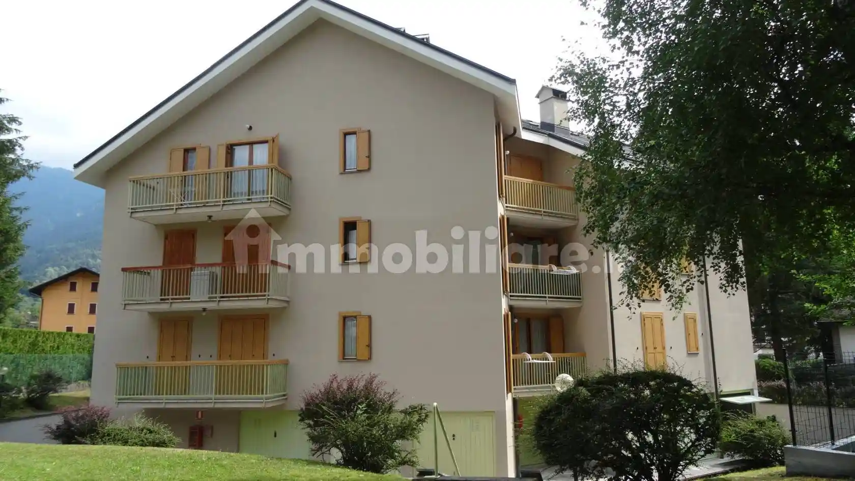 Appartamento in vendita a Craveggia