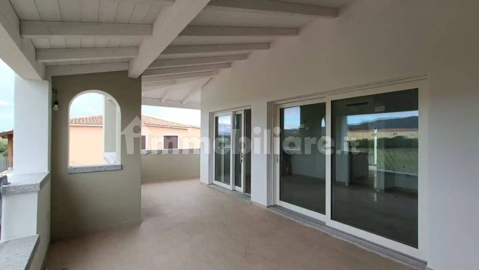 Appartamento in vendita a Budoni