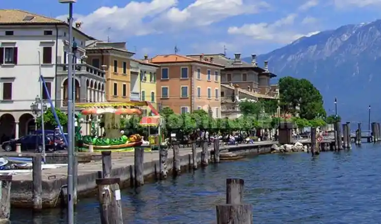 Appartamento in vendita a Gargnano