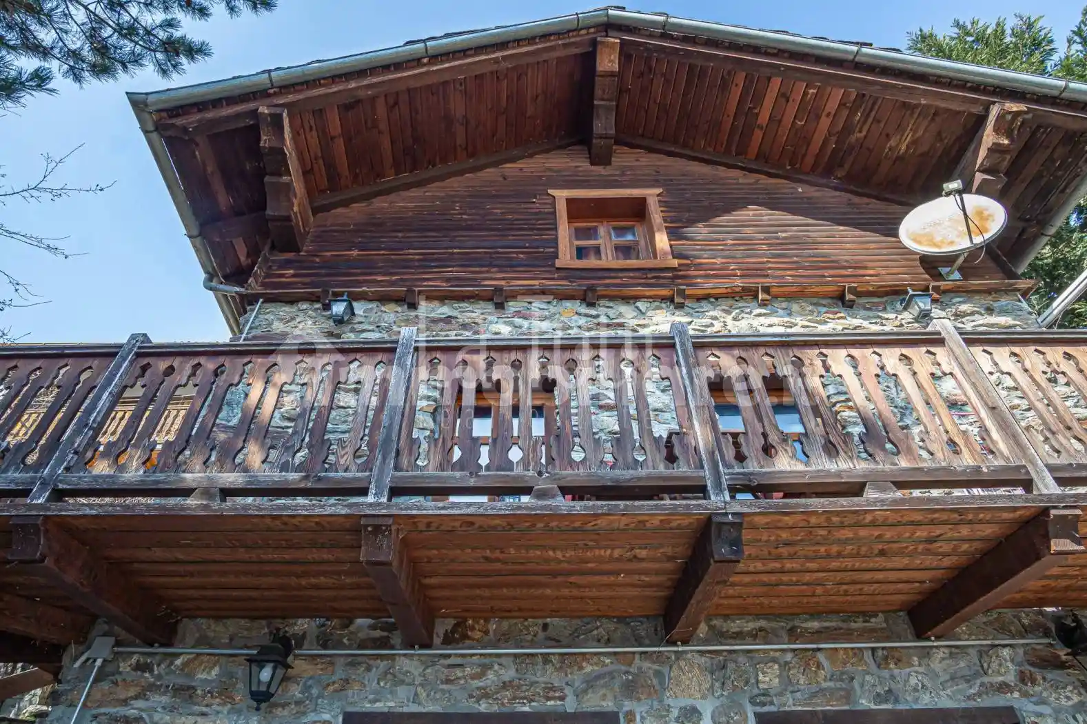 Villa in vendita a Quart