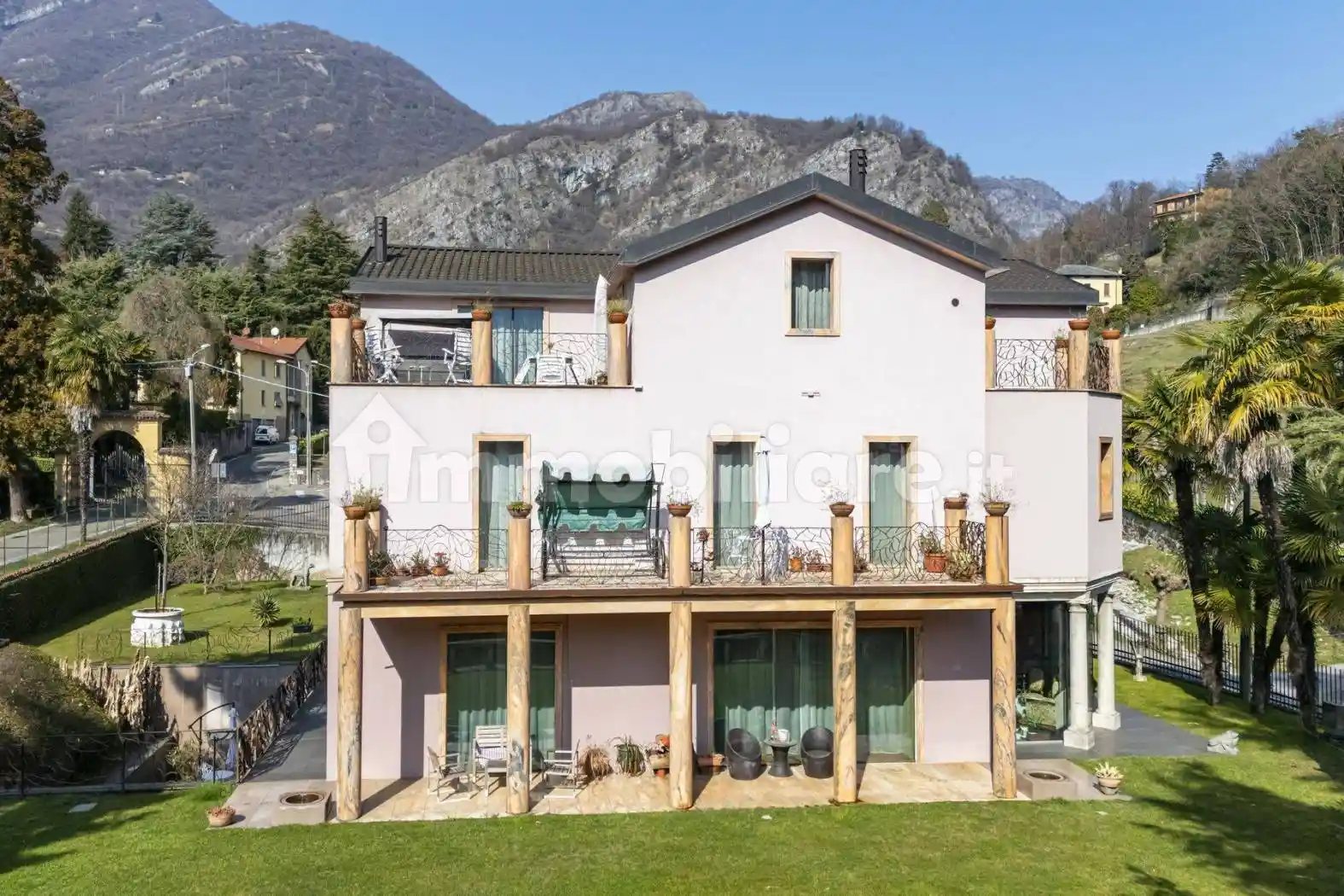 Villa in vendita a Tremezzina