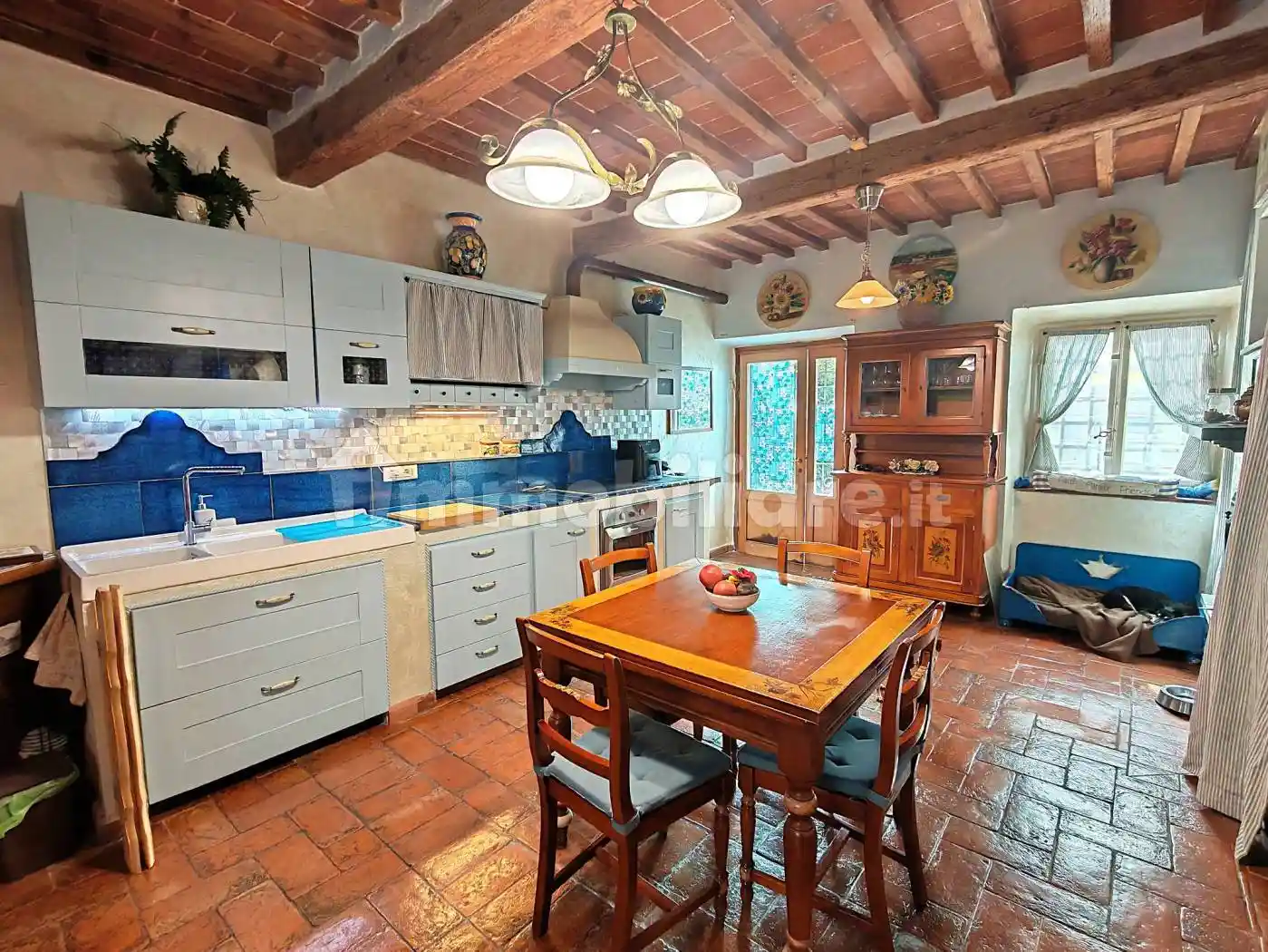 Casa indipendente in vendita a Lucca