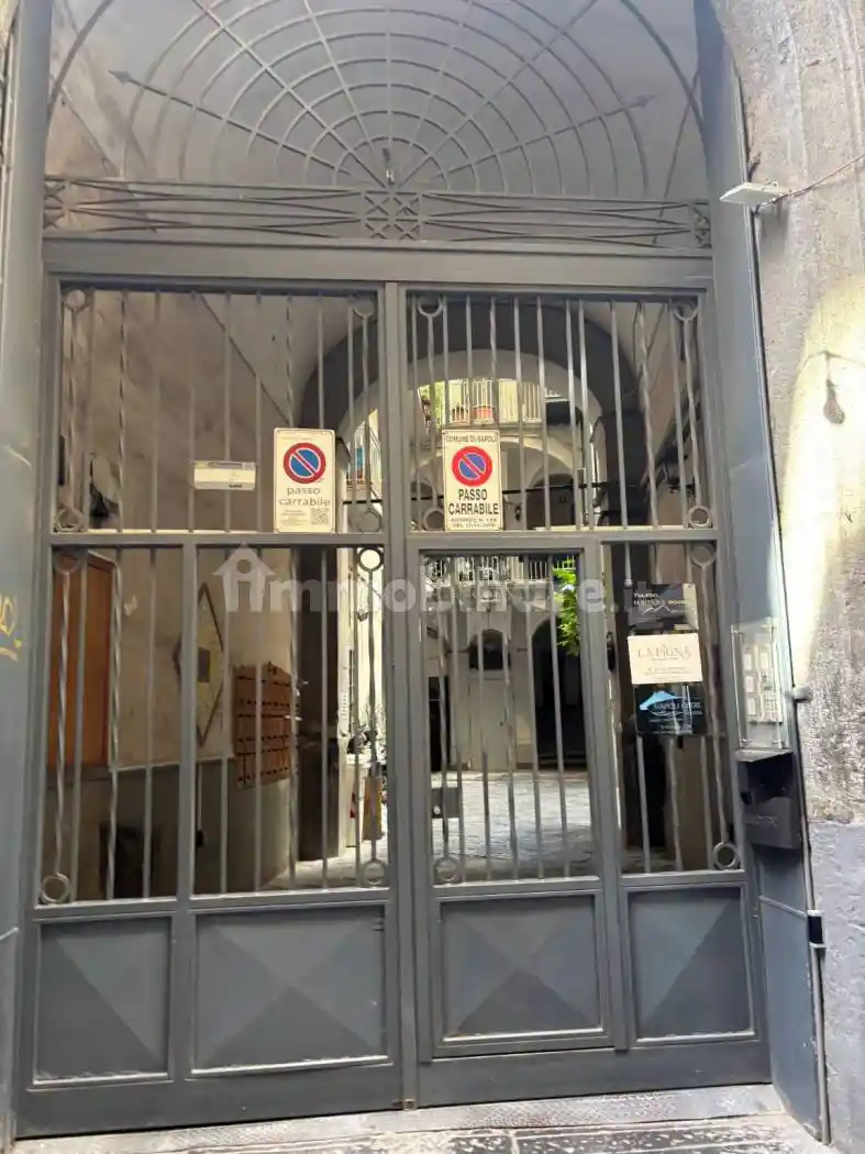 Appartamento in affitto a Napoli