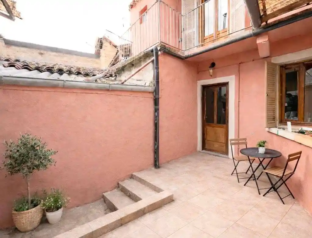 Casa indipendente in vendita a Vignale Monferrato